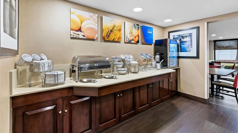 <b>Comfort Inn & Suites Somerset Restaurant</b>. Images powered by <a href="https://iceportal.shijigroup.com/" title="IcePortal" target="_blank">IcePortal</a>.