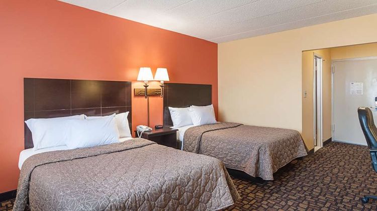 Rodeway Inn Room