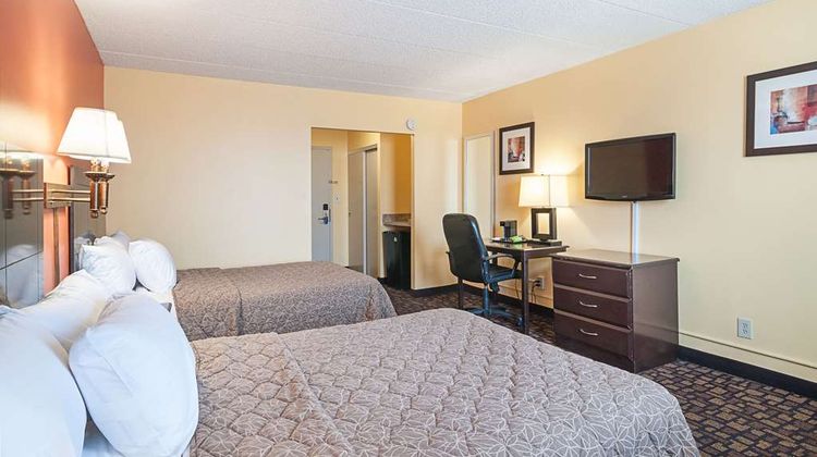 Rodeway Inn Room