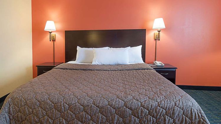 Rodeway Inn Room
