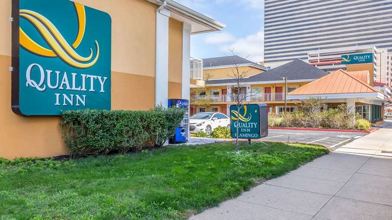 <b>Quality Inn Flamingo Exterior</b>. Images powered by <a href="https://iceportal.shijigroup.com/" title="IcePortal" target="_blank">IcePortal</a>.