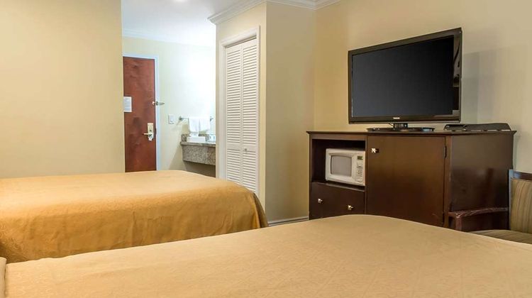Quality Inn near Mountain Creek Room