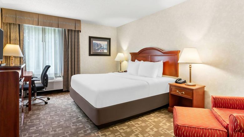 <b>Quality Inn Edison Room</b>. Images powered by <a href="https://iceportal.shijigroup.com/" title="IcePortal" target="_blank">IcePortal</a>.