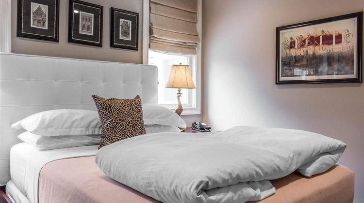 Peacock Inn, Ascend Hotel Collection Suite