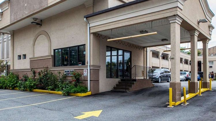 Rodeway Inn Paterson Great Falls Park Area Exterior