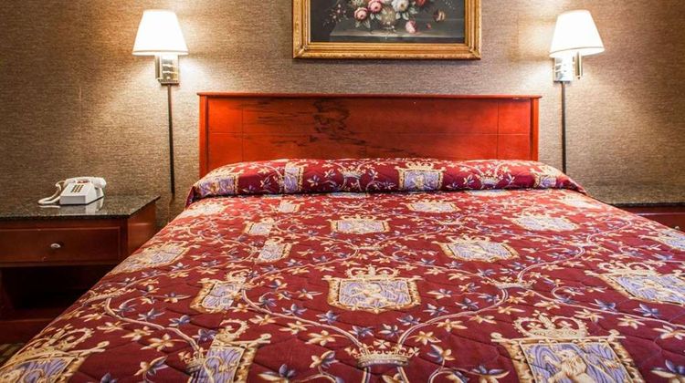 Rodeway Inn Paterson Great Falls Park Area Room
