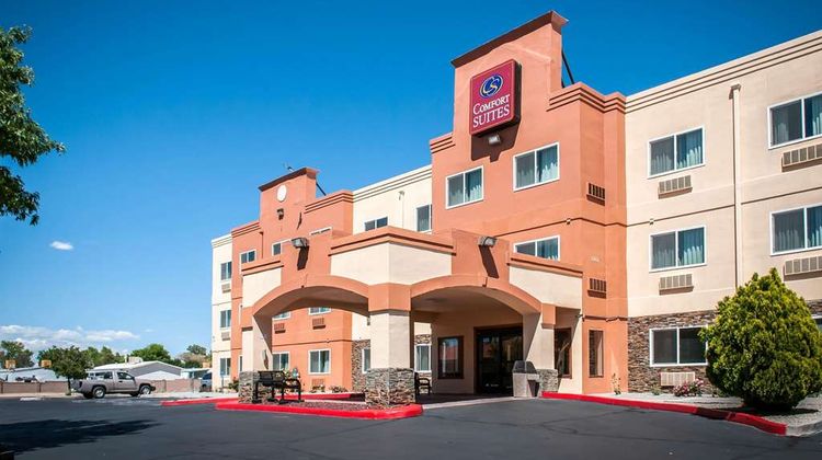 Comfort Suites, Albuquerque Exterior