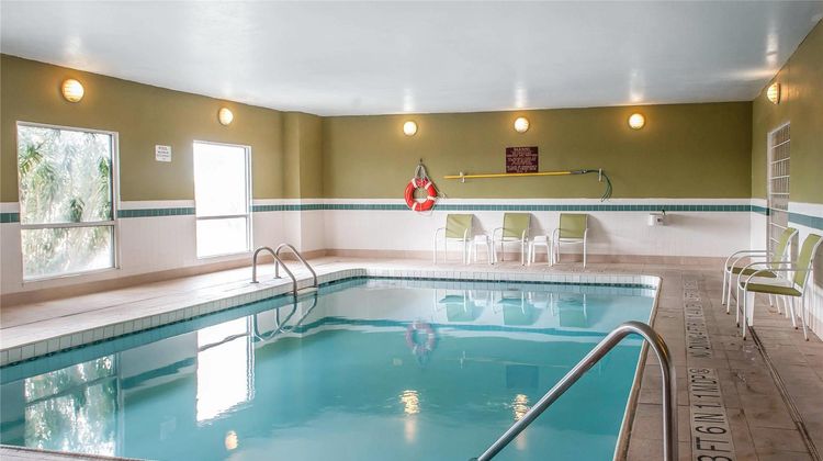 Sleep Inn University Pool