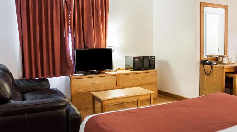<b>Econo Lodge Old Town Room</b>. Images powered by <a href="https://iceportal.shijigroup.com/" title="IcePortal" target="_blank">IcePortal</a>.