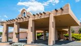 Quality Inn Exterior