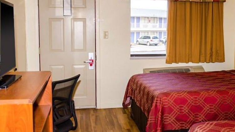 Econo Lodge Albuquerque East Room