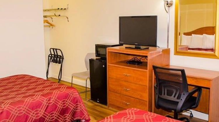 Econo Lodge Albuquerque East Room