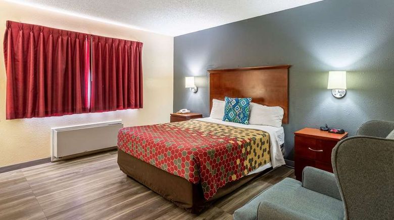 <b>Econo Lodge Gallup West Room</b>. Images powered by <a href="https://iceportal.shijigroup.com/" title="IcePortal" target="_blank">IcePortal</a>.