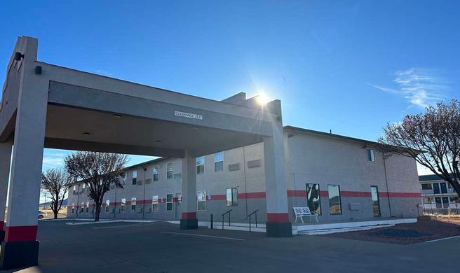 Econo Lodge Exterior