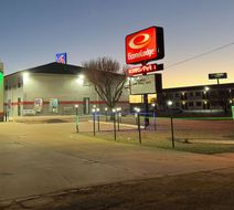 Econo Lodge Exterior