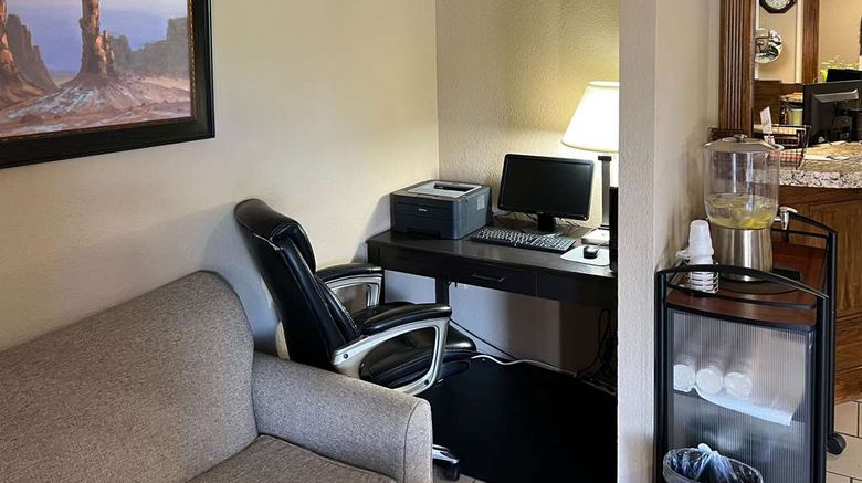 <b>Quality Inn & Suites Other</b>. Images powered by <a href="https://iceportal.shijigroup.com/" title="IcePortal" target="_blank">IcePortal</a>.