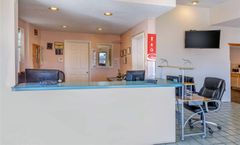 Econo Lodge Inn and Suites Socorro