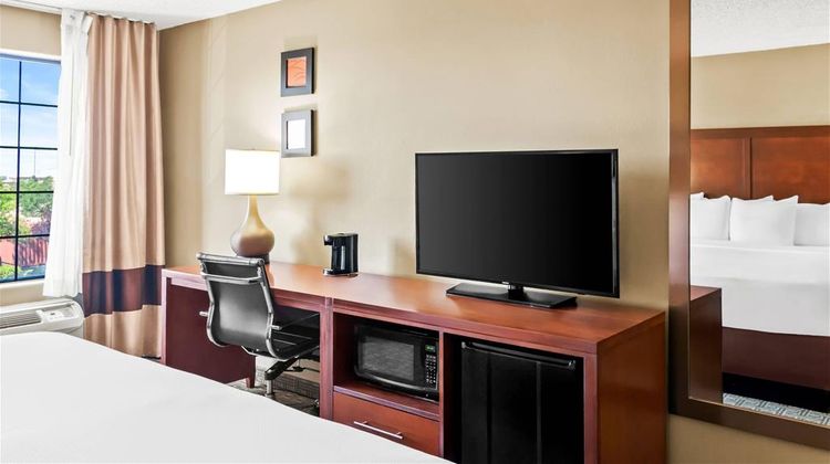 Comfort Inn Santa Fe South Room