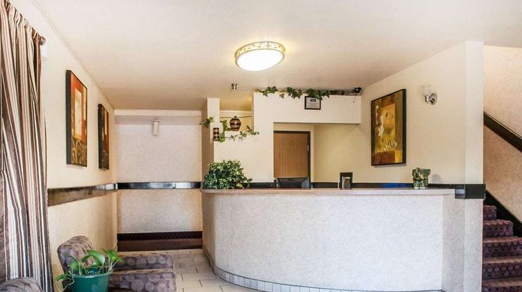 Rodeway Inn Espanola Lobby