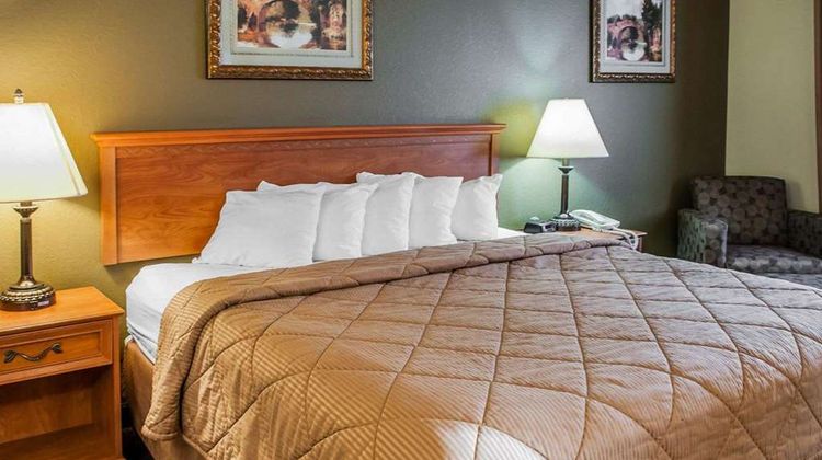 Rodeway Inn Espanola Room