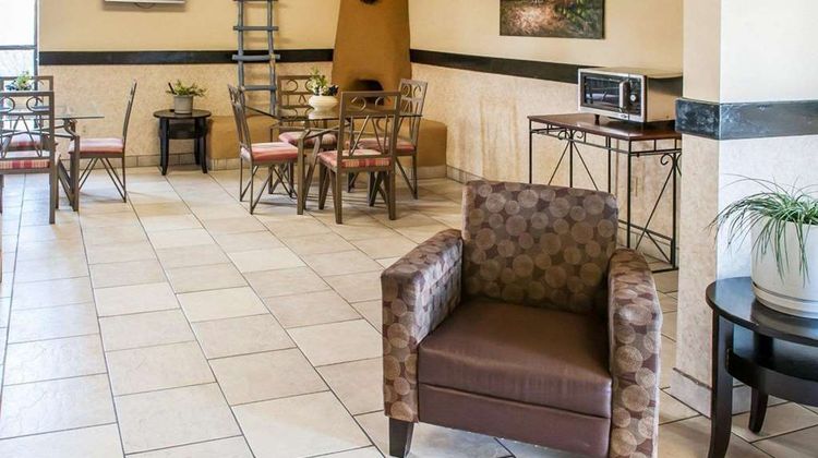 Rodeway Inn Espanola Lobby