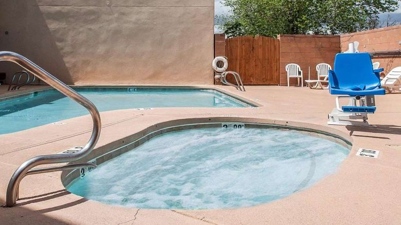 <b>Econo Lodge Inn and Suites Santa Fe South Pool</b>. Images powered by <a href="https://iceportal.shijigroup.com/" title="IcePortal" target="_blank">IcePortal</a>.