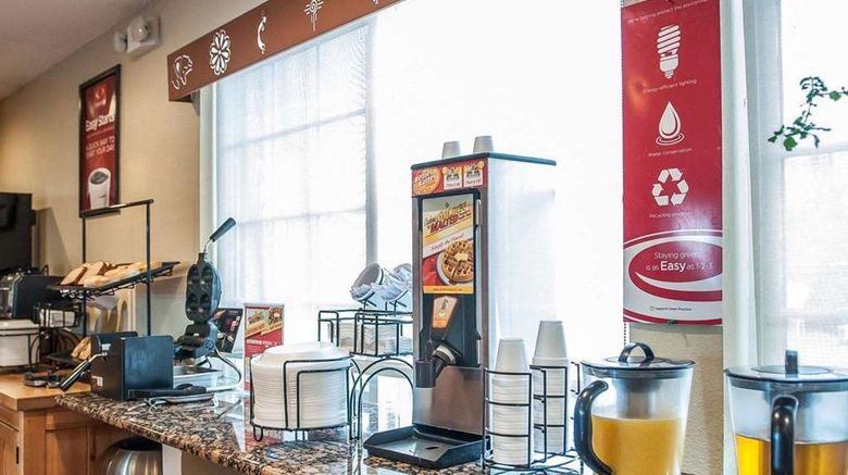 <b>Econo Lodge Inn and Suites Santa Fe South Restaurant</b>. Images powered by <a href="https://iceportal.shijigroup.com/" title="IcePortal" target="_blank">IcePortal</a>.