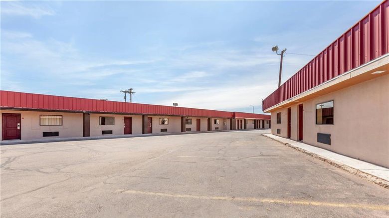 <b>Econo Lodge Exterior</b>. Images powered by <a href="https://iceportal.shijigroup.com/" title="IcePortal" target="_blank">IcePortal</a>.