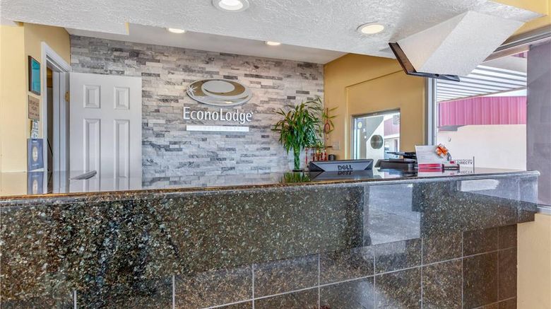 <b>Econo Lodge Lobby</b>. Images powered by <a href="https://iceportal.shijigroup.com/" title="IcePortal" target="_blank">IcePortal</a>.