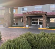 Comfort Inn & Suites Exterior