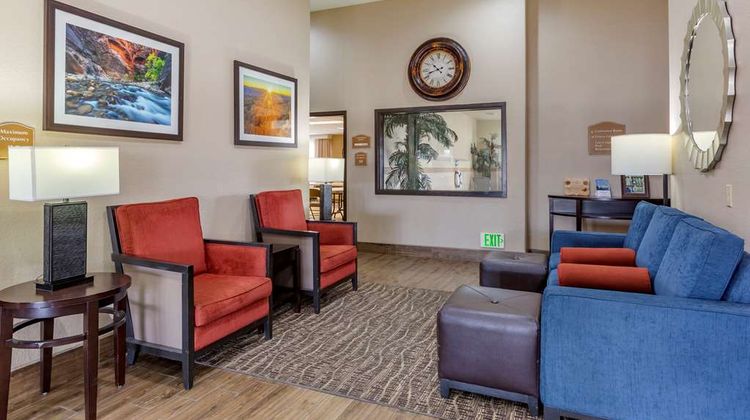 Comfort Inn and Suites Deming Lobby
