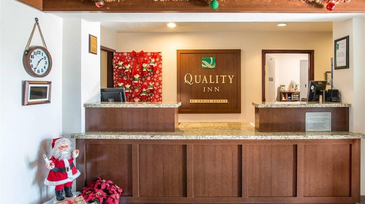 Quality Inn Moriarty Lobby