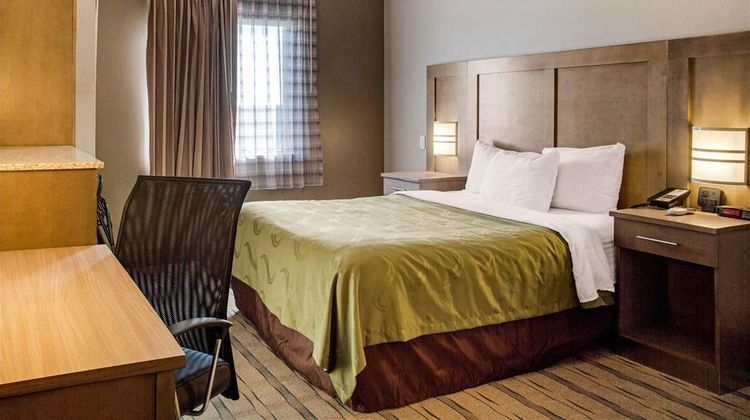 Quality Inn Moriarty Room