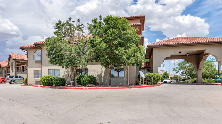 <b>Quality Inn & Suites Gallup I-40 Exit 20 Exterior</b>. Images powered by <a href="https://iceportal.shijigroup.com/" title="IcePortal" target="_blank">IcePortal</a>.