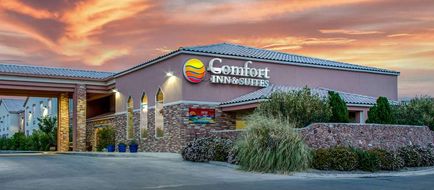Comfort Inn and Suites Exterior