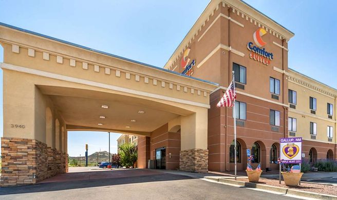Comfort Suites Gallup East Rte 66 & I-40 Exterior
