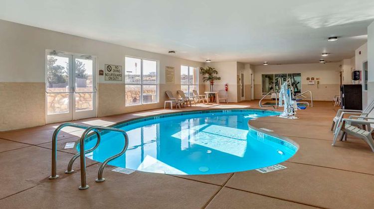 Comfort Inn & Suites Pool