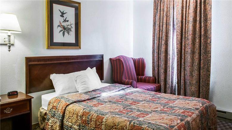 <b>Econo Lodge Eagle Nest Room</b>. Images powered by <a href="https://iceportal.shijigroup.com/" title="IcePortal" target="_blank">IcePortal</a>.