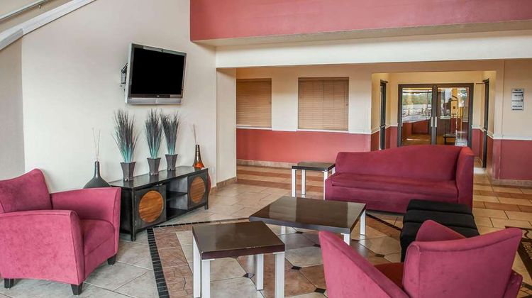 Quality Inn Hotel in Rio Rancho Lobby