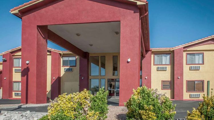 Quality Inn Hotel in Rio Rancho Exterior