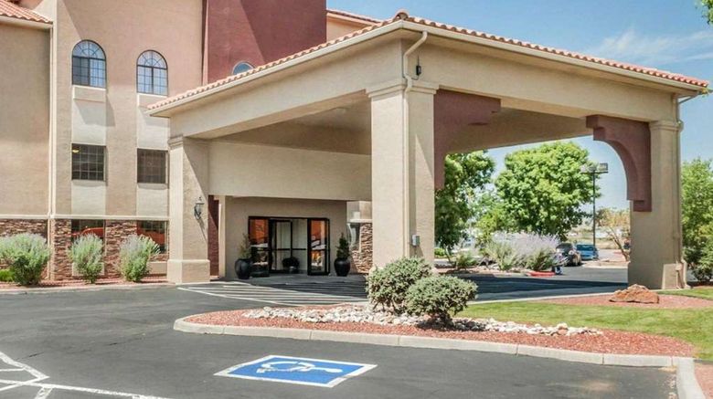 <b>Quality Inn & Suites Exterior</b>. Images powered by <a href="https://iceportal.shijigroup.com/" title="IcePortal" target="_blank">IcePortal</a>.