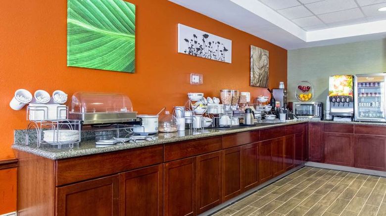 <b>Sleep Inn & Suites of Hobbs Restaurant</b>. Images powered by <a href="https://iceportal.shijigroup.com/" title="IcePortal" target="_blank">IcePortal</a>.