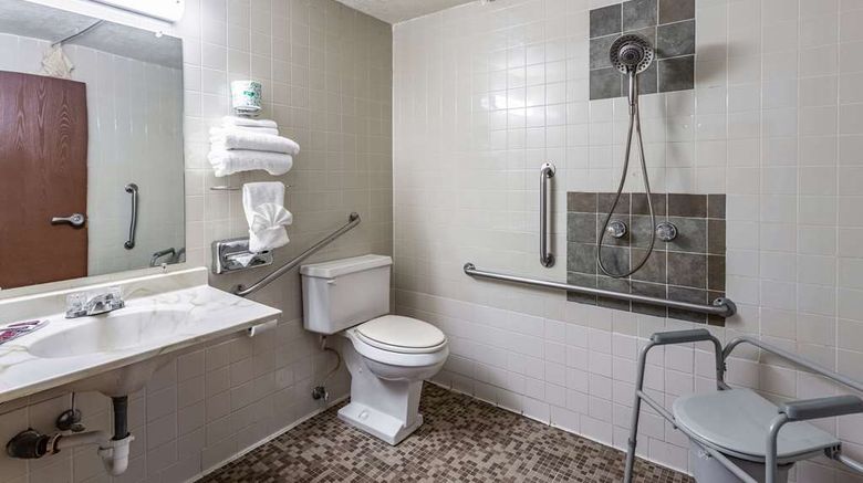 <b>Rodeway Inn Farmington Room</b>. Images powered by <a href="https://iceportal.shijigroup.com/" title="IcePortal" target="_blank">IcePortal</a>.