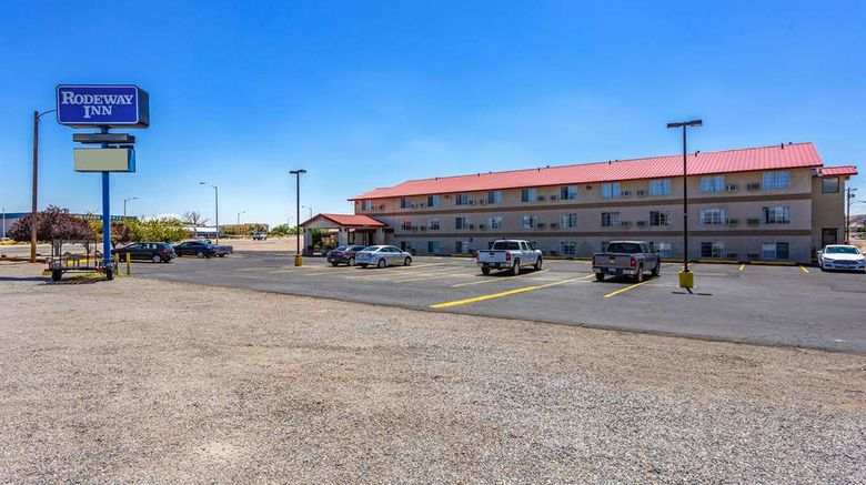 <b>Rodeway Inn Farmington Exterior</b>. Images powered by <a href="https://iceportal.shijigroup.com/" title="IcePortal" target="_blank">IcePortal</a>.