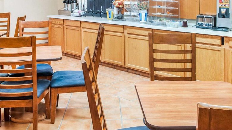<b>Econo Lodge Lordsburg I-10 Restaurant</b>. Images powered by <a href="https://iceportal.shijigroup.com/" title="IcePortal" target="_blank">IcePortal</a>.
