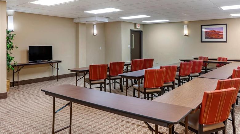 <b>Comfort Inn Albuquerque Airport Meeting</b>. Images powered by <a href="https://iceportal.shijigroup.com/" title="IcePortal" target="_blank">IcePortal</a>.