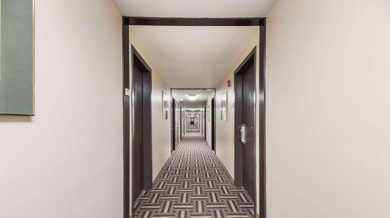 <b>Quality Inn Clovis Room</b>. Images powered by <a href="https://iceportal.shijigroup.com/" title="IcePortal" target="_blank">IcePortal</a>.