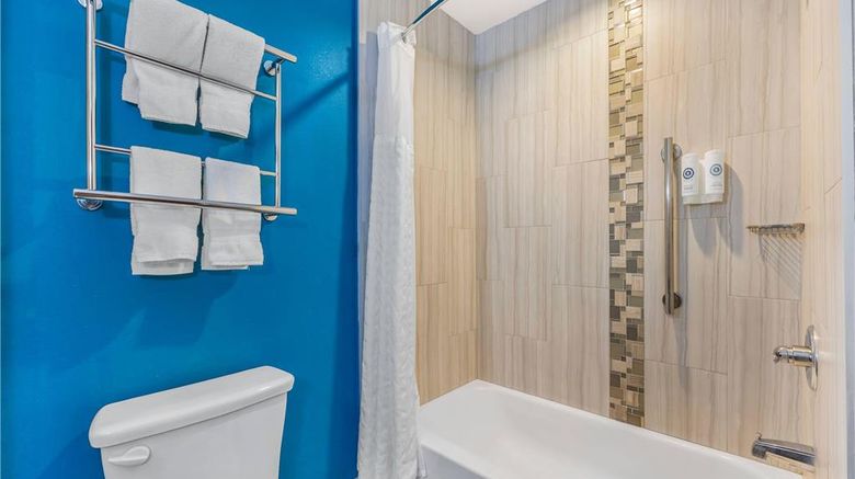 <b>Comfort Suites Las Cruces I-25 North Room</b>. Images powered by <a href="https://iceportal.shijigroup.com/" title="IcePortal" target="_blank">IcePortal</a>.