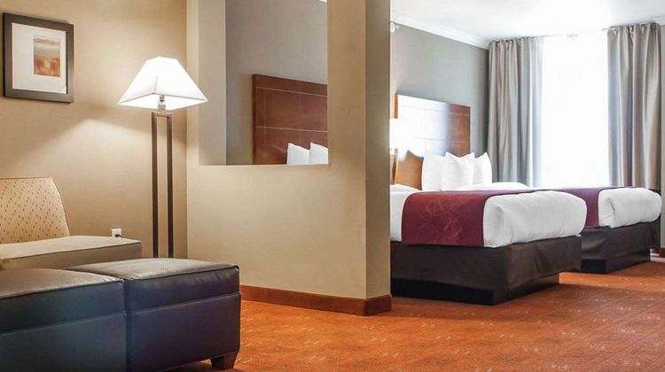Comfort Suites Room