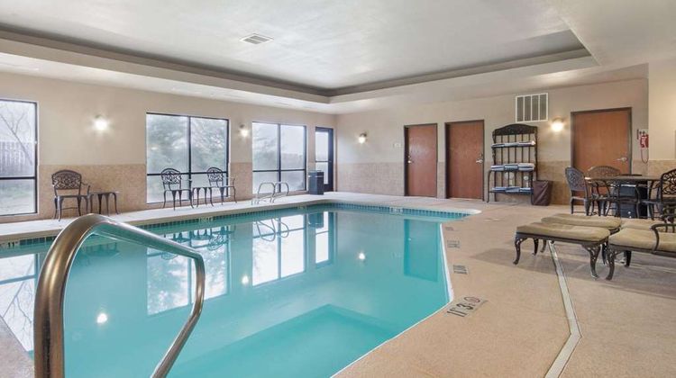 MainStay Suites, Hobbs Pool